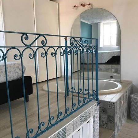 Romantico Monolocale Con Vista Sulla Torre Vigevano Eksteriør billede